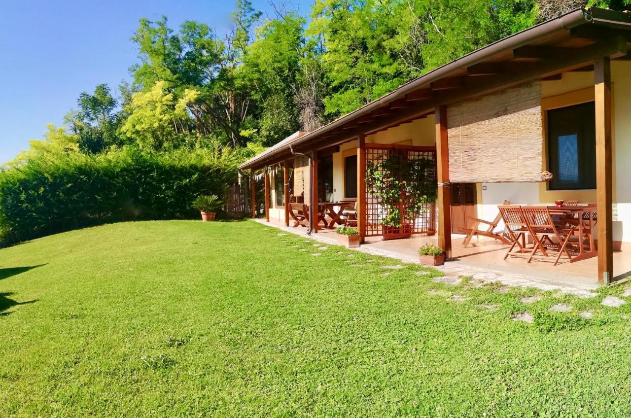 La Casa Nettarina Guest House Poggio Mirteto Exterior foto